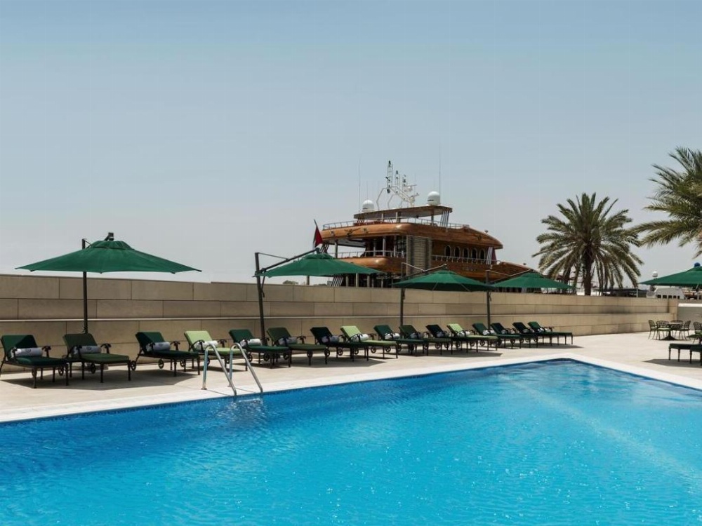 Sheraton Dubai Creek Hotel And Towers